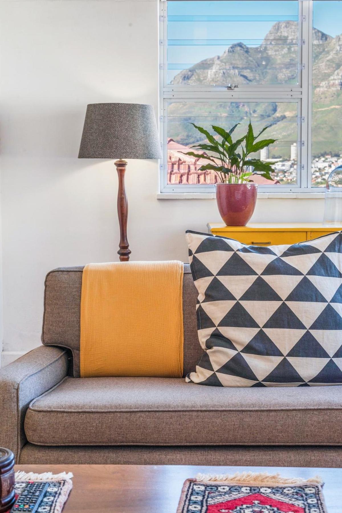 Vintage Charm In Tamboerskloof Le Cap